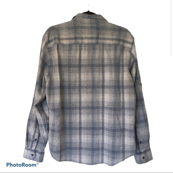 CALVIN KLEIN JEANS Button Down Shirt 
Blue and White
XL - Picture 2 of 6